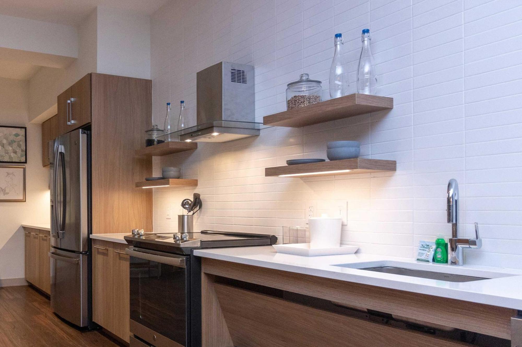 Отель Element St. Louis Midtown Экстерьер фото