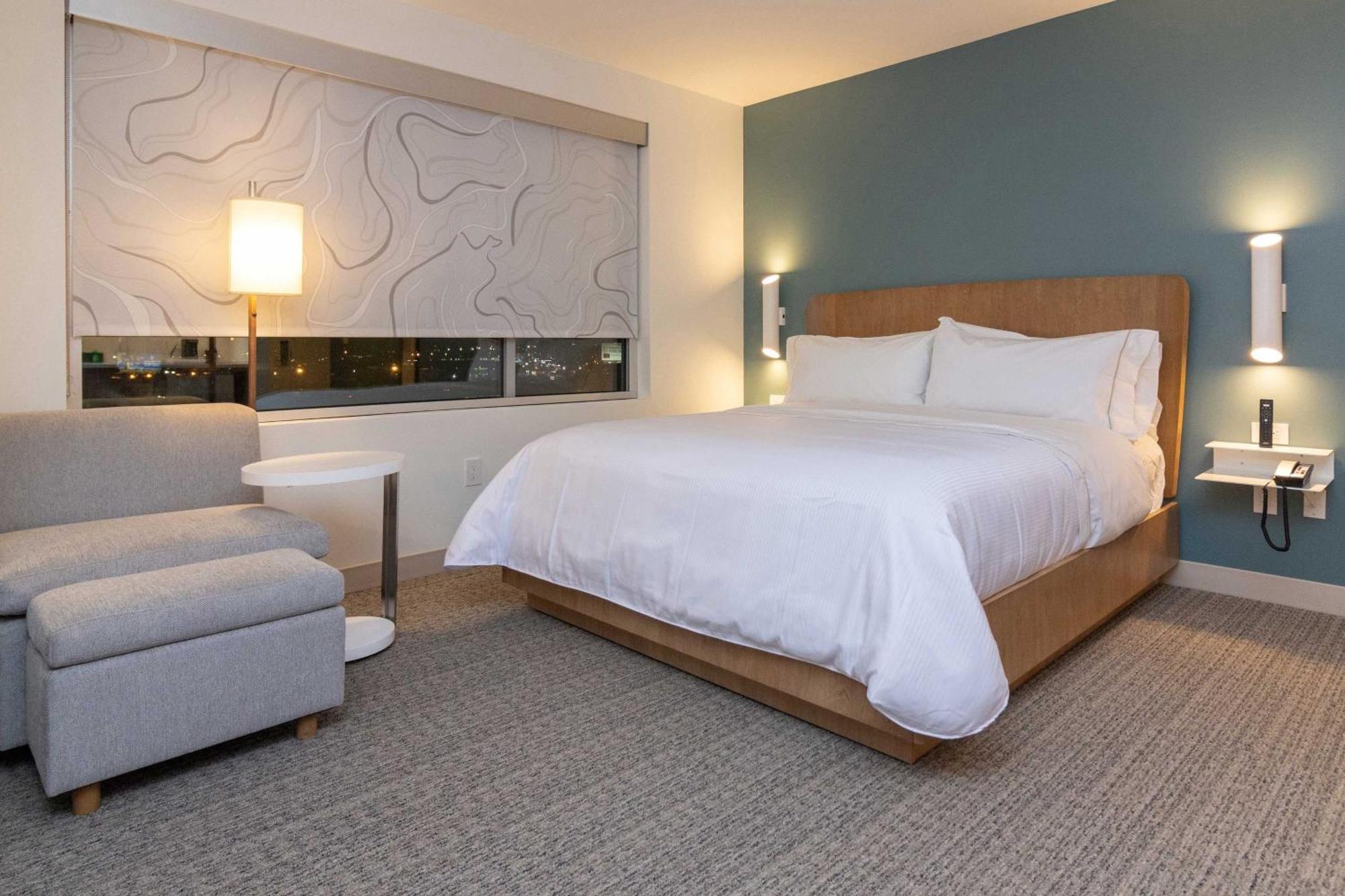 Отель Element St. Louis Midtown Экстерьер фото