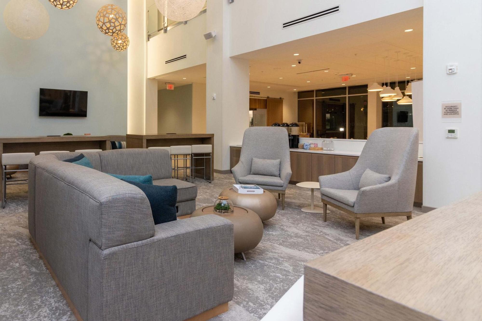 Отель Element St. Louis Midtown Экстерьер фото